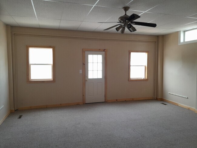 Photo - 107 S Pawling St Unit Apt 8