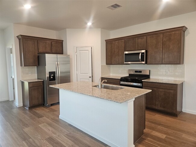 Photo - 826 Coffee Ml Ln