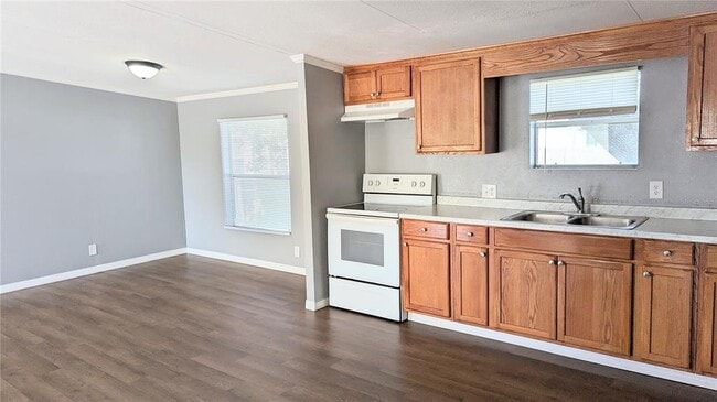 Photo - 6025 Old Polk City Rd