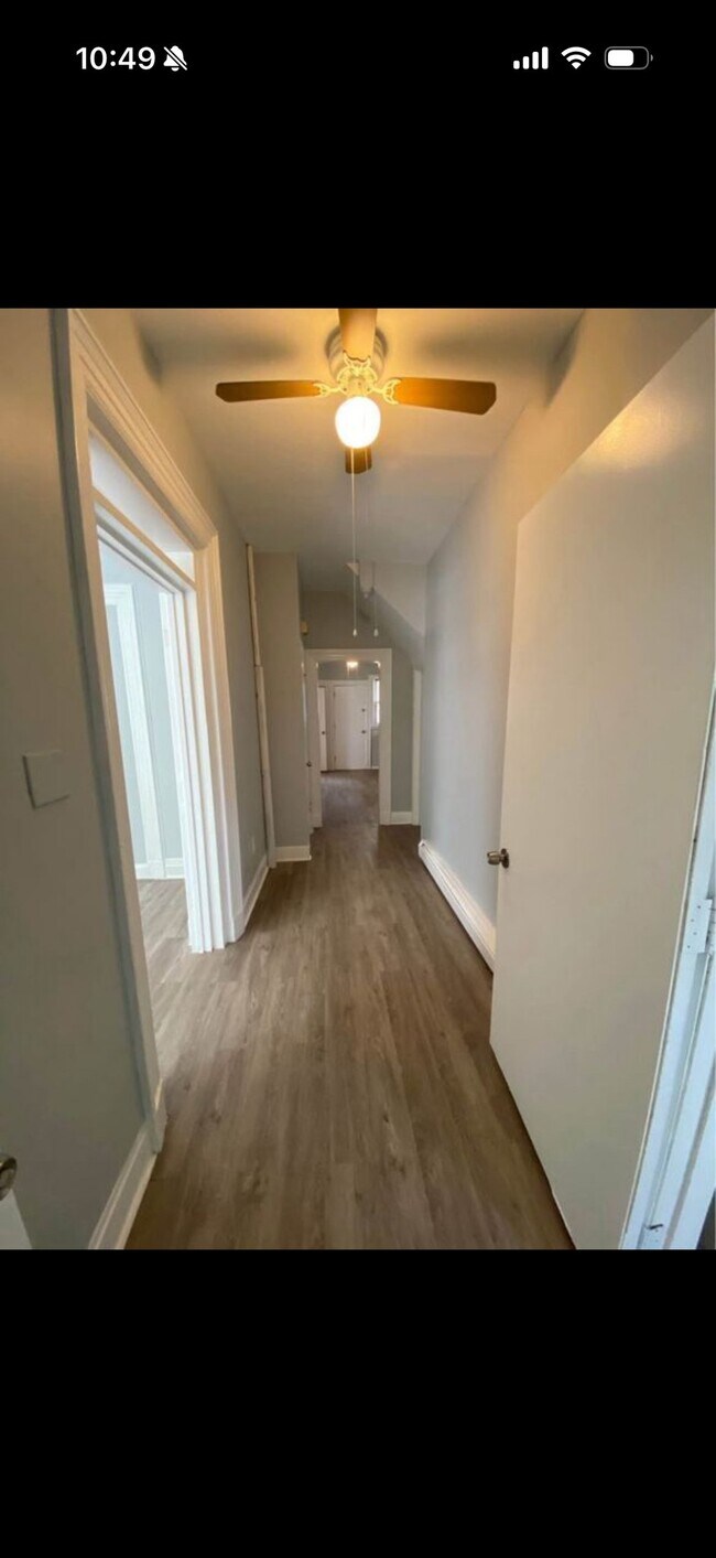 Photo - 658 E 28th St Unit 1