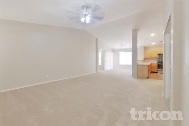 Photo - 8520 W Sonora St
