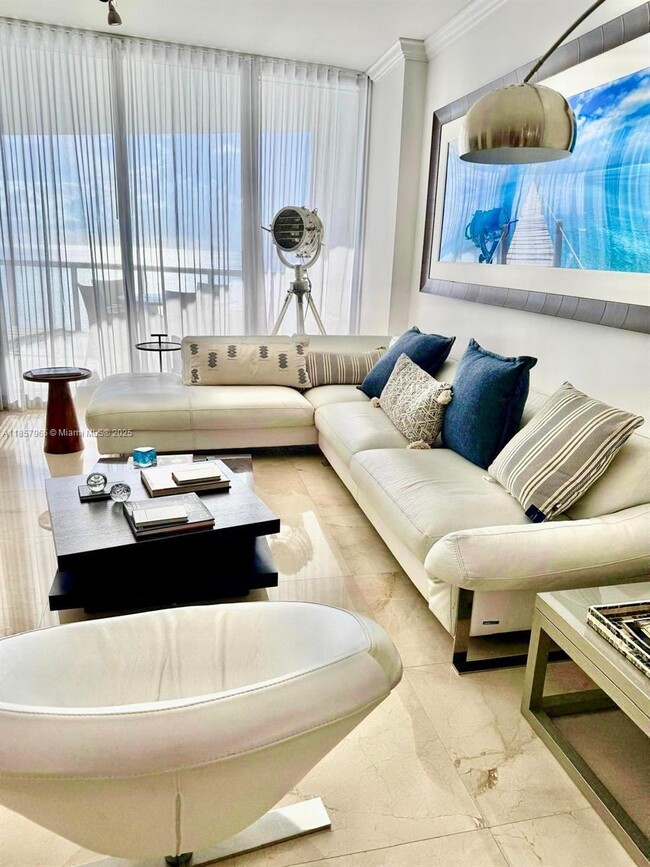 Photo - 17121 Collins Ave