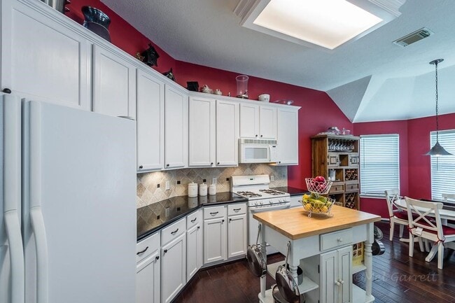 Photo - 23915 Elden Hills Ct
