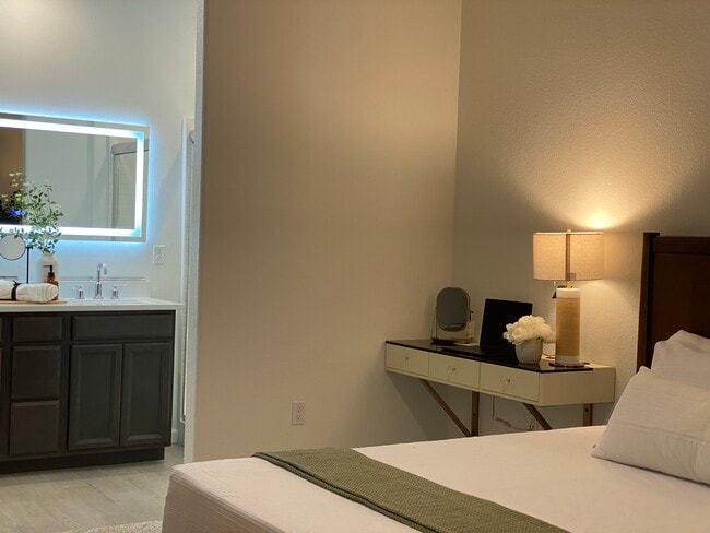 Photo - 1683 Sandoval Dr Unit Primary Suite