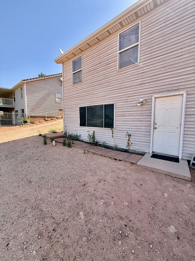 Photo - 2-BR Basement Apartment In Washington Includes utilities and all appliances