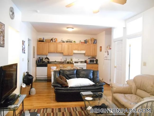 Photo - 23 Cummings Rd Unit 3