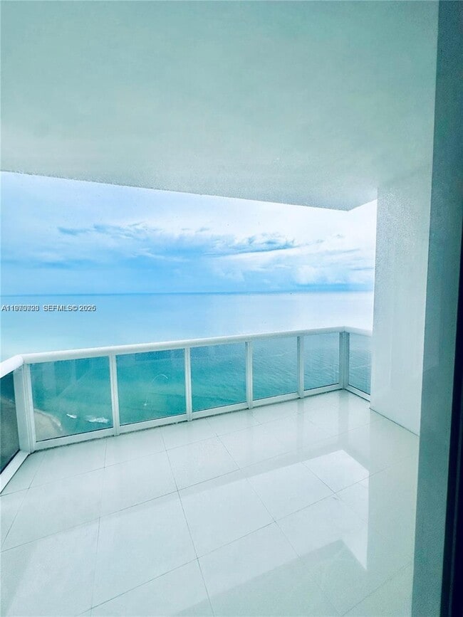 Photo - 18201 Collins Ave Unit 4808