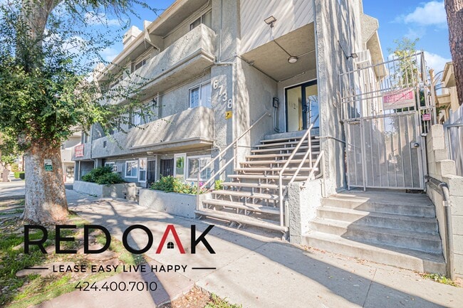 Photo - 6738 Independence Ave Unidad A1