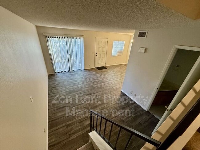 Photo - 286 W Palomino Dr