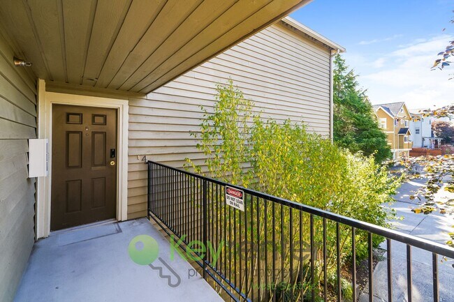 Photo - **Rent Special** Remodeled Two-Bedroom wit...