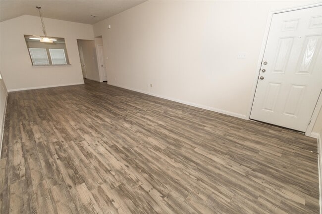 Photo - 56 Santa Barbara Dr