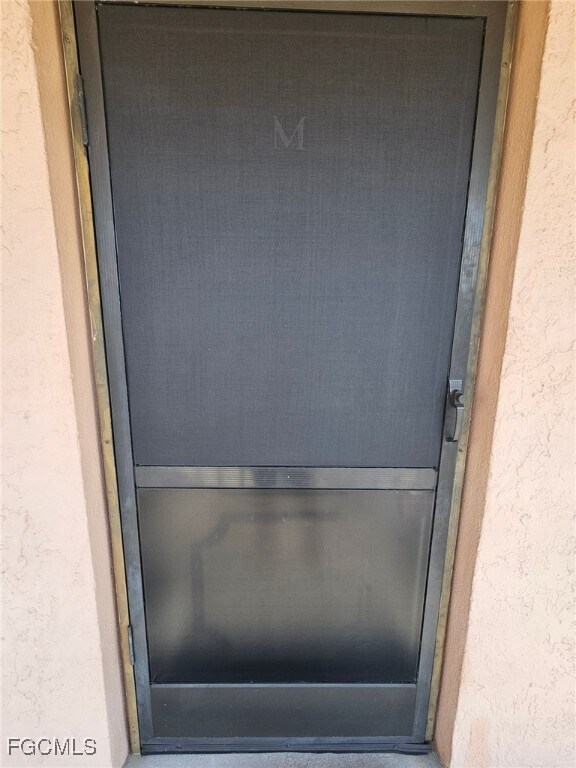 Building Photo - 1221 SE 46th Ln Unit M