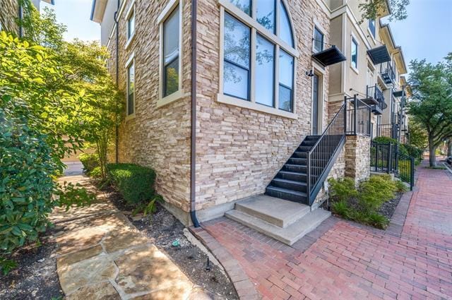 Photo - 7229 Parkwood Blvd