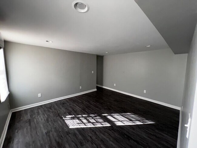 Photo - 8102 4th Ave S Unidad B