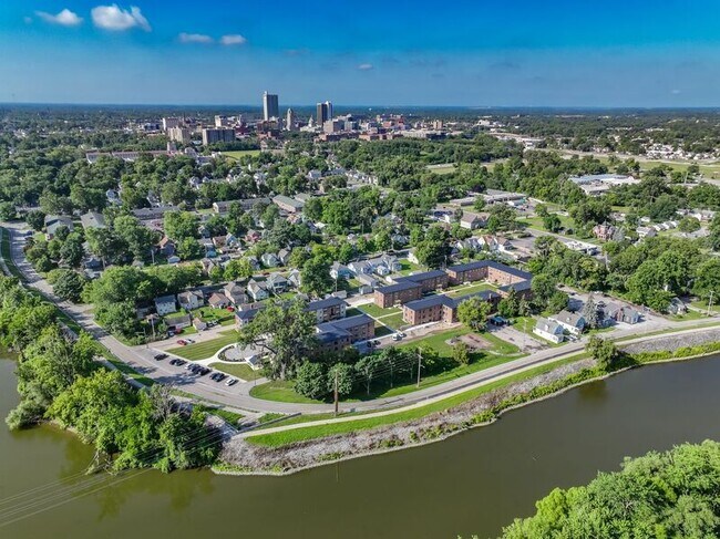 Photo - 1823 Griswold Dr