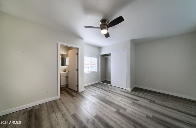 Photo - 908 E Pasadena Ave Unit #1