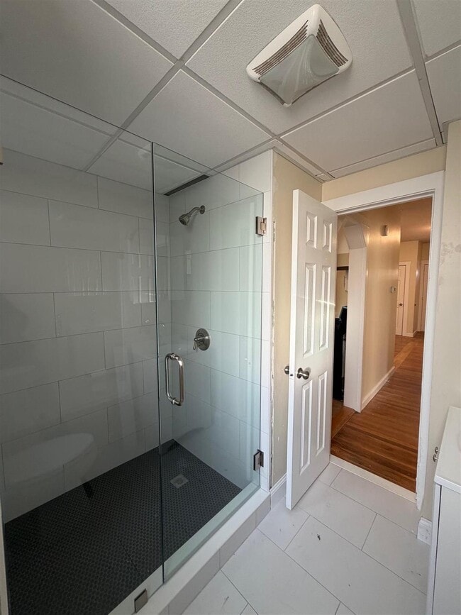 Photo - 71 Winchester St Unit 1