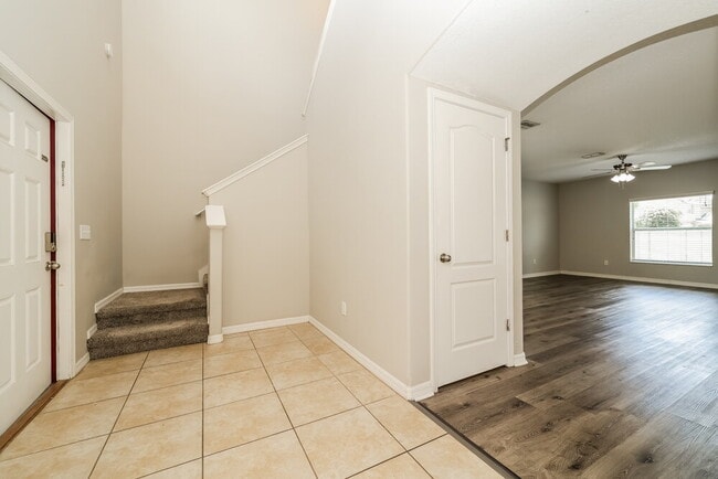 Photo - 6402 Trent Creek Dr