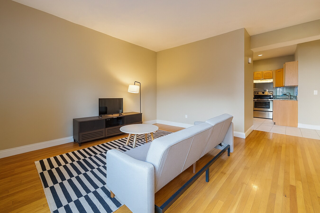 Photo - 19 Highgate St