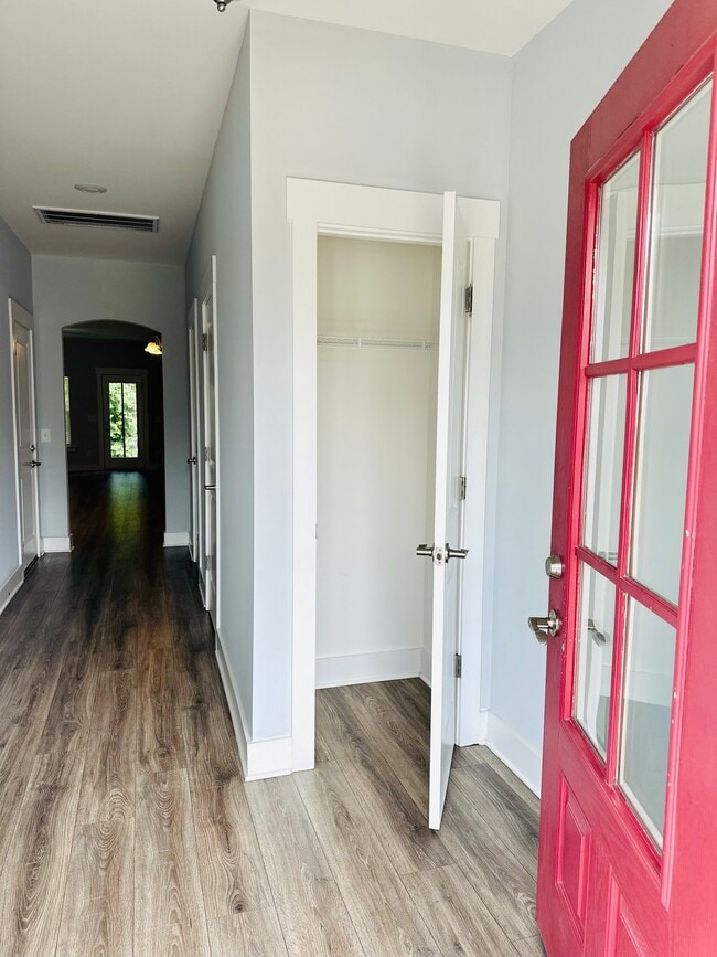 Photo - 6036 Gracious Dr