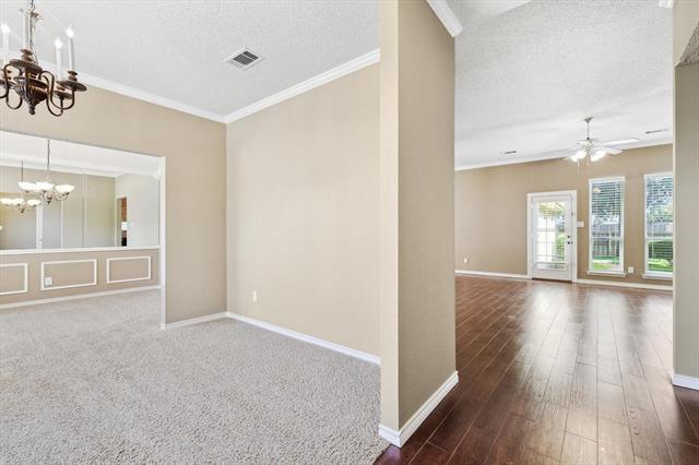 Photo - 4812 Highlands Dr