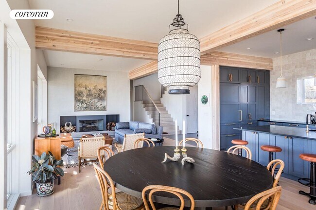 Photo - 109 Startop Dr