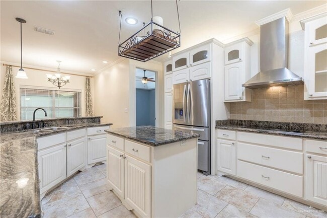 Photo - 16 N 39th St