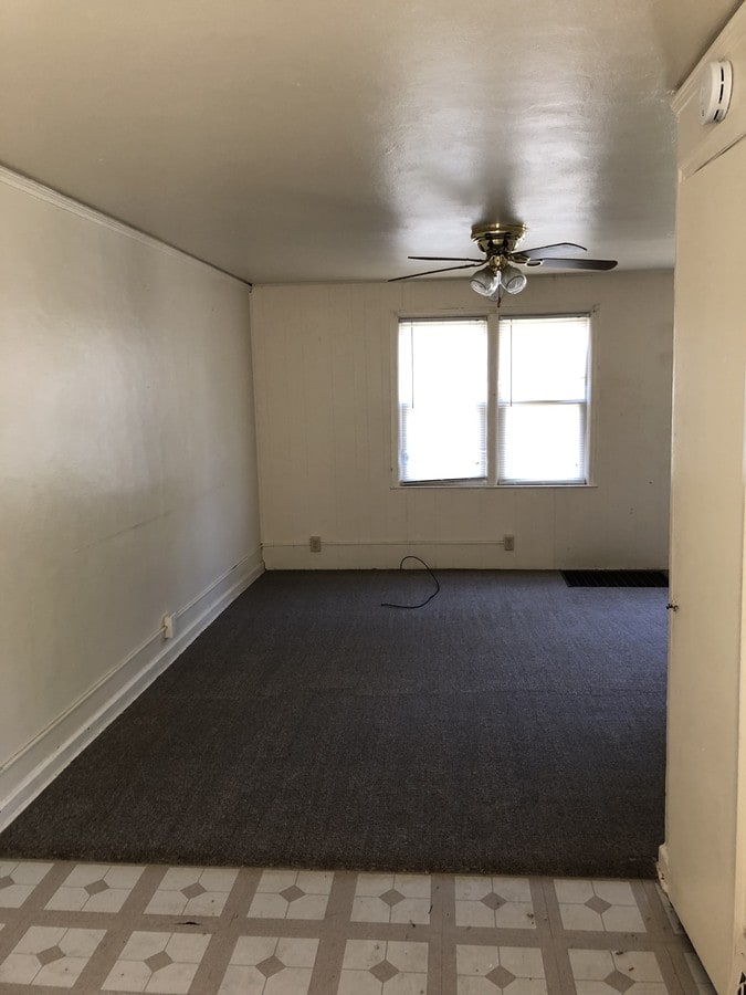 Photo - 727 S 30th St