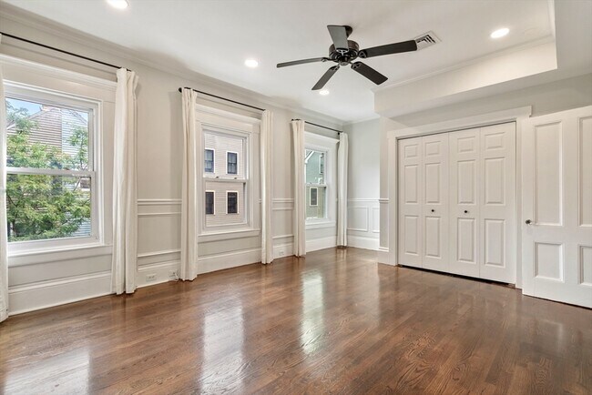 Photo - 110 Elm St Unidad 2