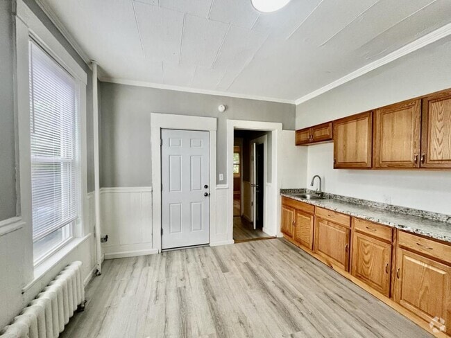 Building Photo - 153 Horton St Rental
