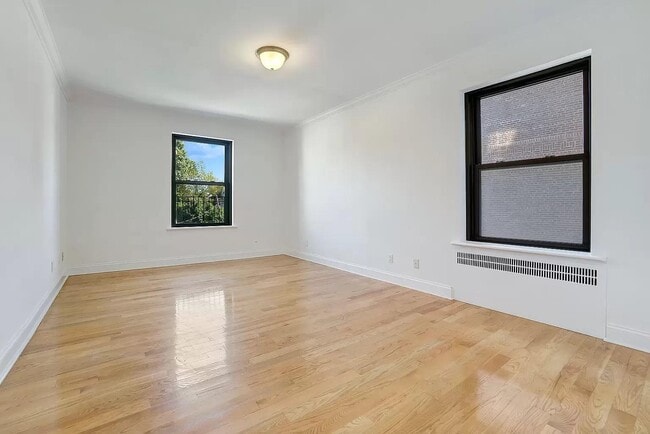 Building Photo - 76-66 Austin St