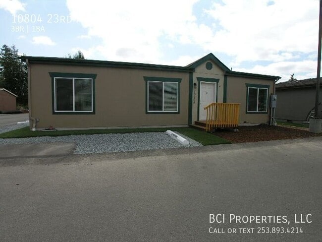Building Photo - 10804 23rd Ave E