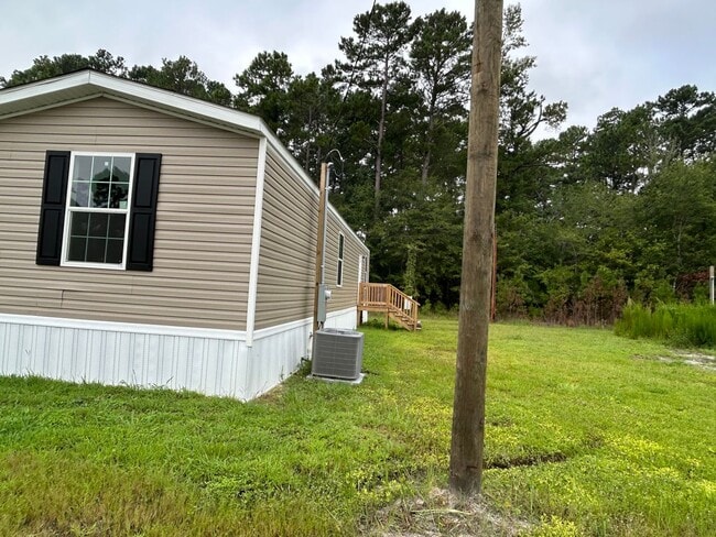Building Photo - 127 Hubert Blvd Unit 35 Rental