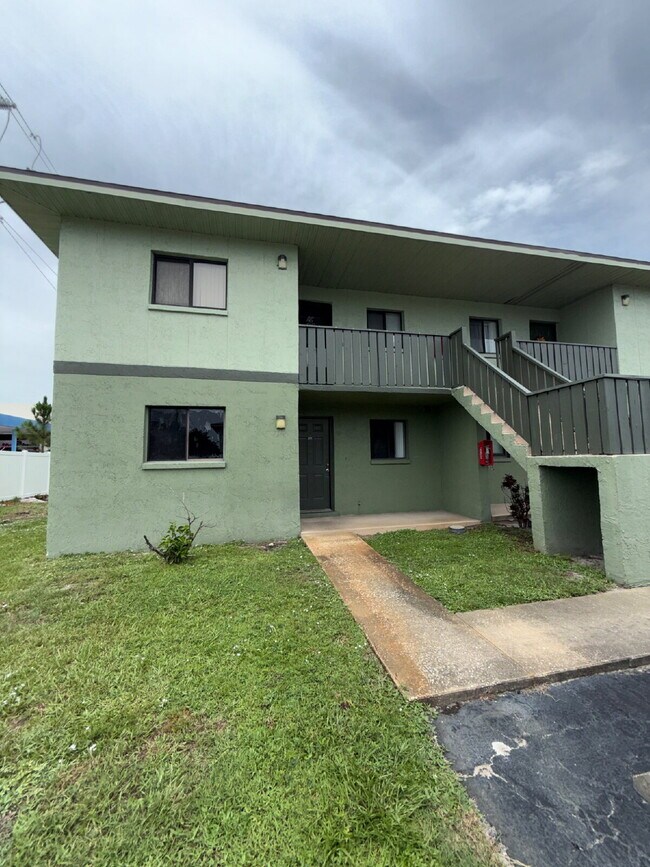Photo - 2 bedroom, 2 bathroom in College Pines! Unit 301