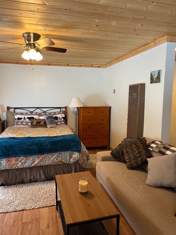 Photo - 4005 Cedar Ave Unit 4005 Cedar Ave. 3