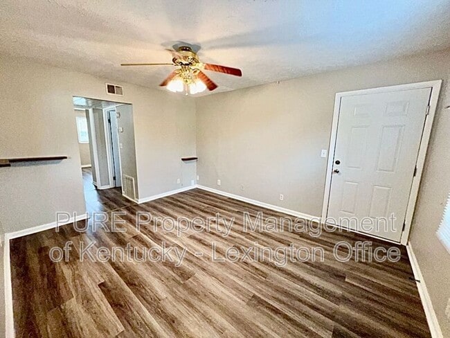 Photo - 304 Quachita Trail Unit 2