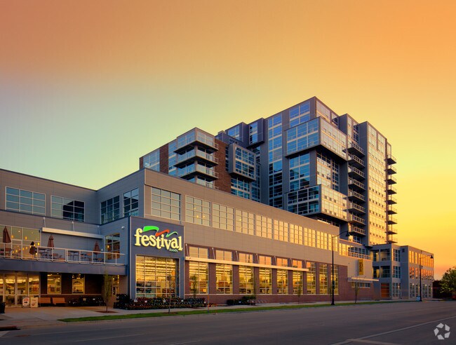 Building Photo - Galaxie High Rise Apartments