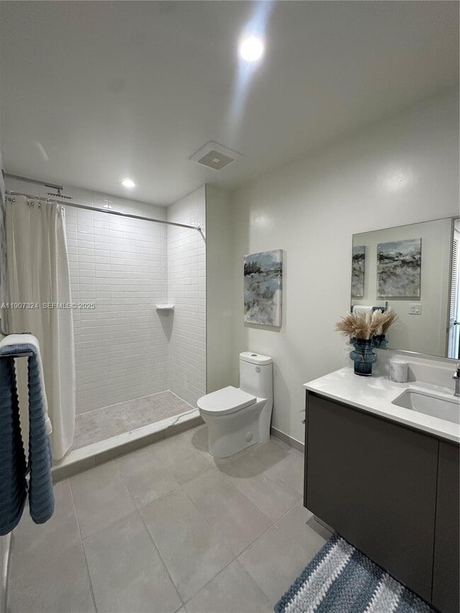 Photo - 3801 N Dixie Hwy Unit 522