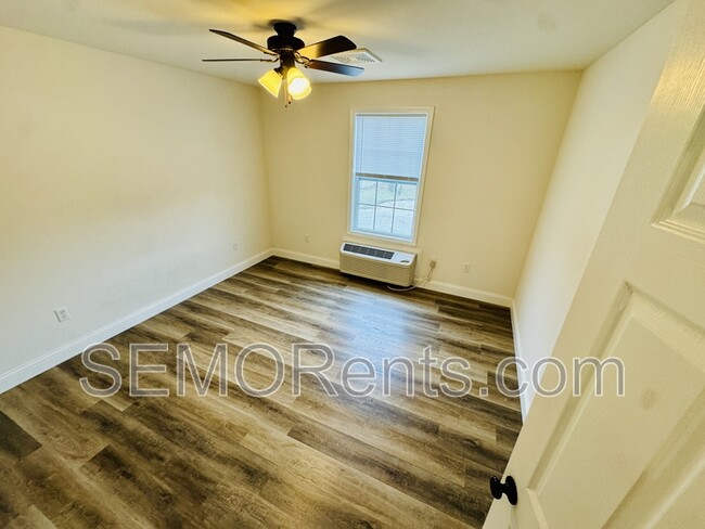 Building Photo - 27038 State Hwy B