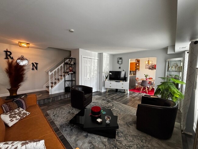 Photo - 353 S Whispering Hills Dr Unit B