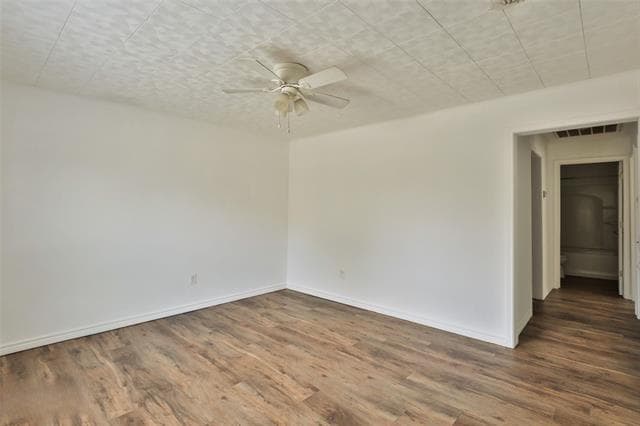 Photo - 525 Jeanette St