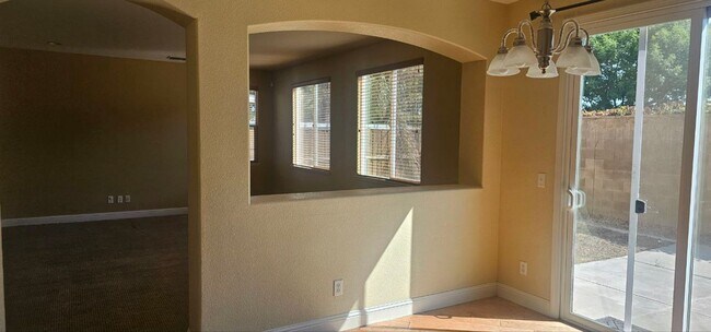 Photo - Spacious 5-Bedroom, 2.5-Bath Home for Rent in Madera