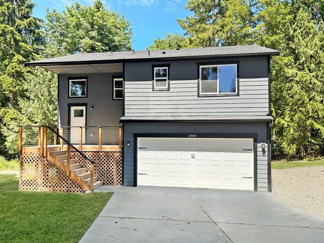 Building Photo - Beautiful New Construction Home with Priva...