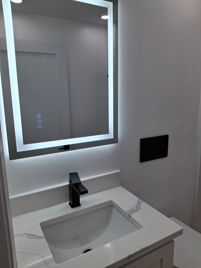 Photo - 919 Atwells Ave Unidad SI ID1373632P