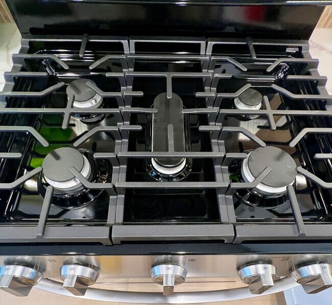 Photo - 4231 S Champlain Ave Unit 1