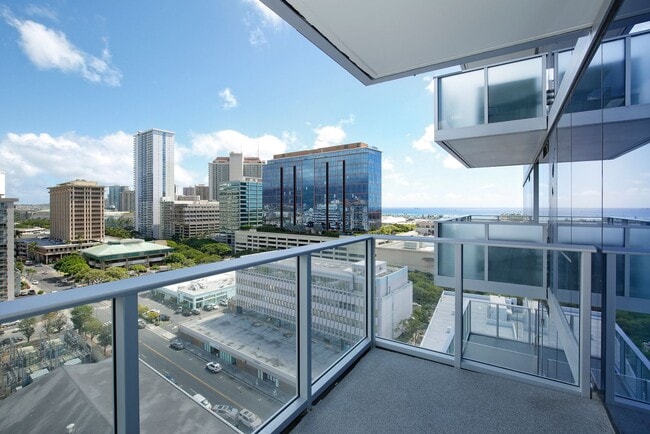 Building Photo - Azure Ala Moana! Convenient Urban Lifestyle! Unit 1305