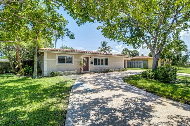 Photo - 808 SE 13th Ct