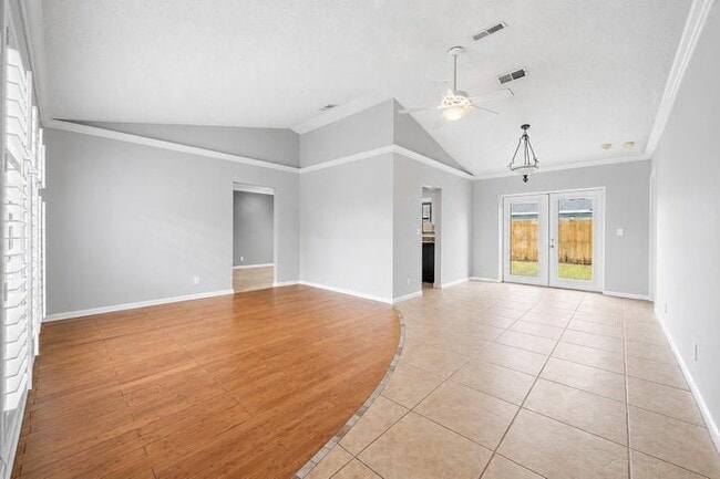 Photo - 3962 Winfield Rd