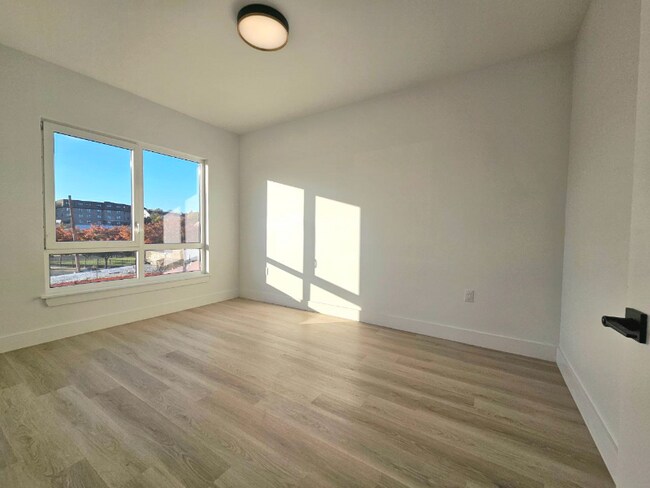 Photo - 19 Livingston St Unidad 1 bed Den