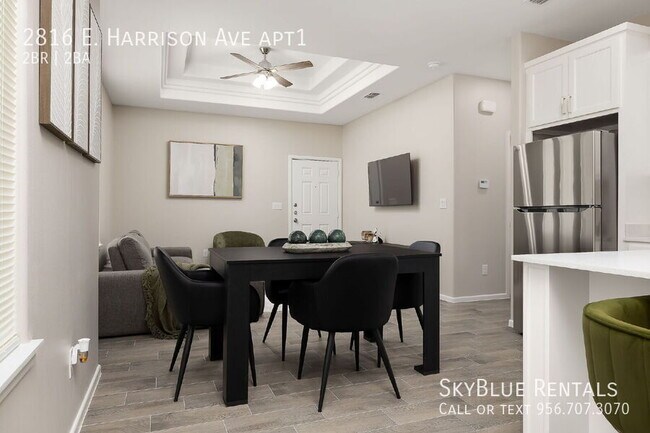 2816 W Harrison Ave